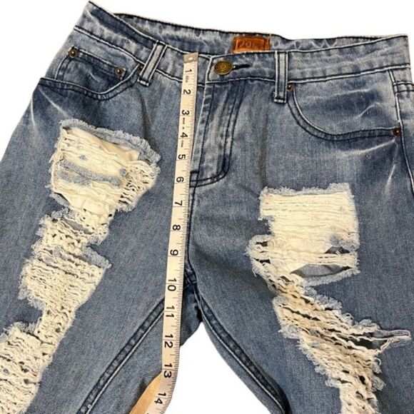 POL Women's Distressed/ Ripped Jeans Size 4 - Picture 9 of 10